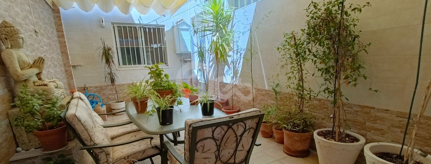 Bonita vivienda en planta baja totalmente reformada!